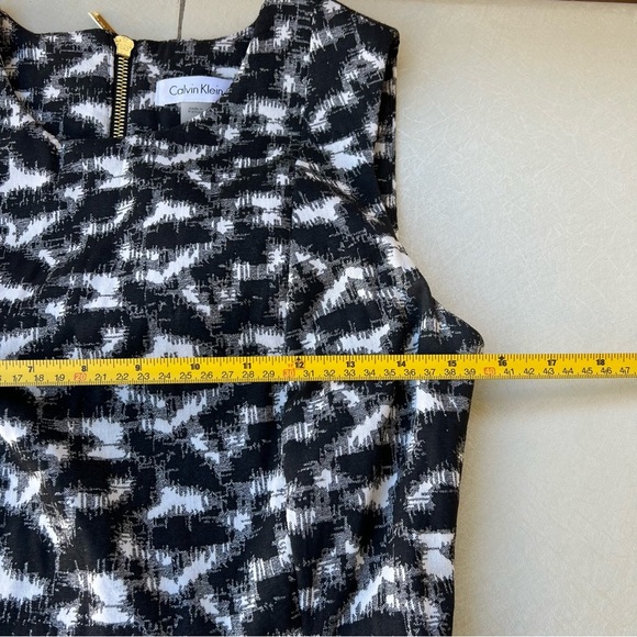 Calvin Klein Black and White Midi Dress Women’s Size 6 - Picture 6 of 8